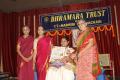 Shubha Santhosh accepting the award