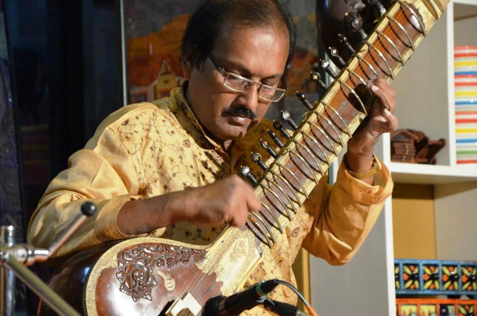 Subho Chakraborty performing in Bangalore concert
