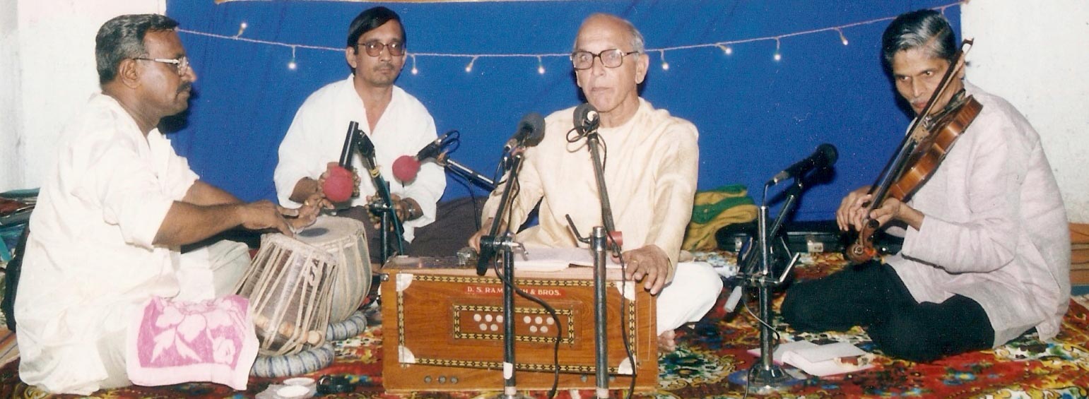 Devotional Music Program by Shri Bal Karandikar 
