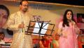 Singers Avdhoot Rege and Sanjeevani Bhelande performing in Mahek-e-Asha