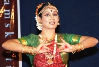 Soumyasree - Kuchipudi & Bharatnatyam Dancer