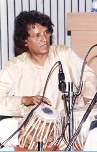 Pt. Subhash Nirwan performing in Concert
