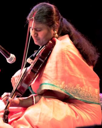 Paromita performing at Habitat Centre