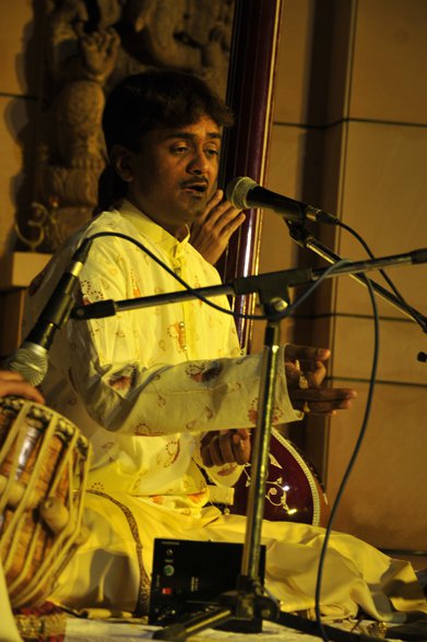 Jayateerth Mevundi.