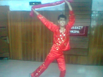 Harshit Vaidya performing Break dance.