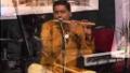 Amar Oak performing in show