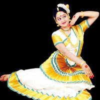 Ayswaria Wariar