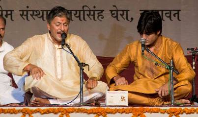 Ramkumar Mallik and his son singing yugal bandhi