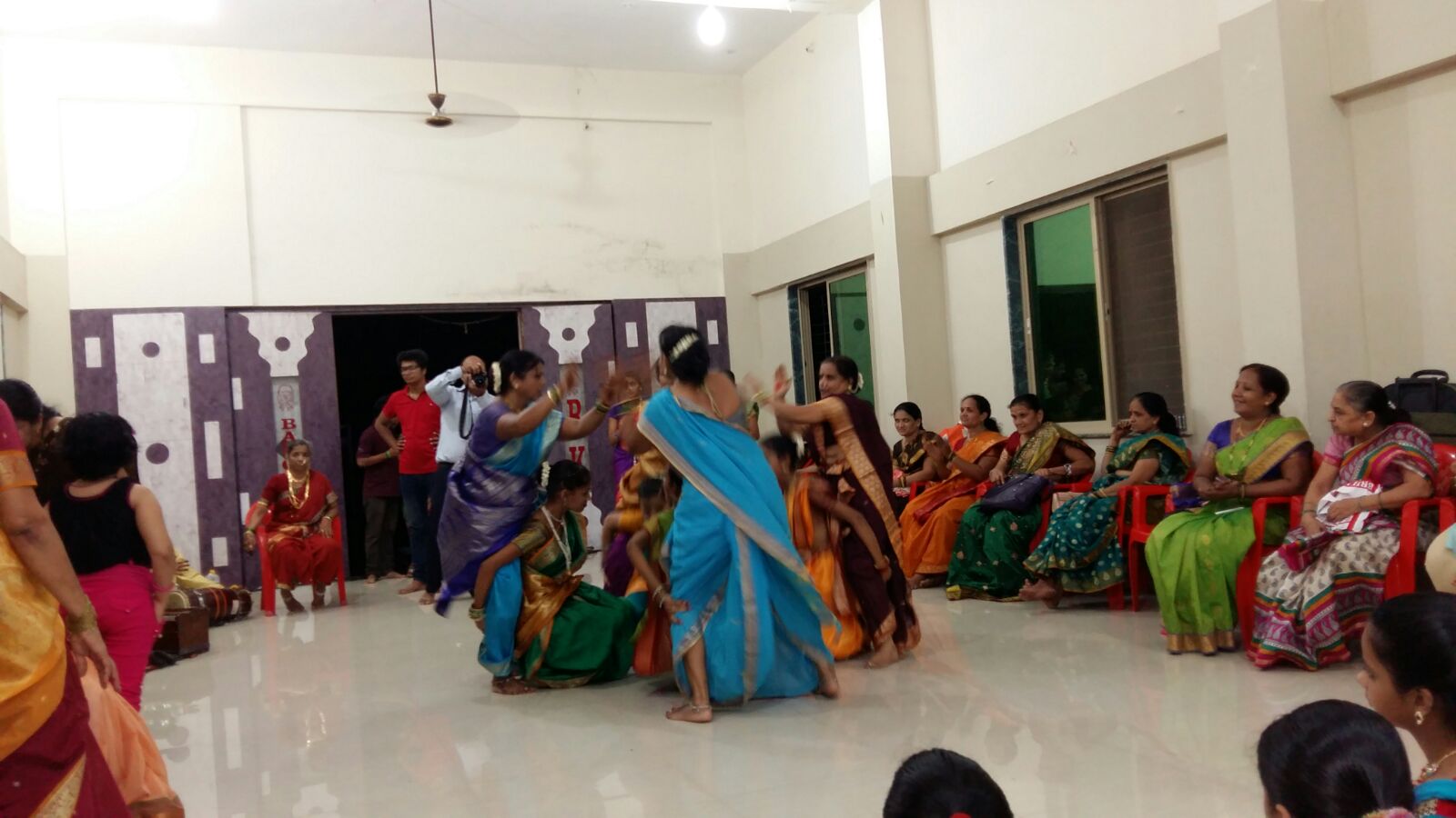 Fulva group performing mangalagaur khel in program