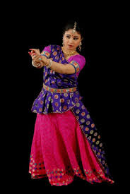 Mahua Shankar performing in program