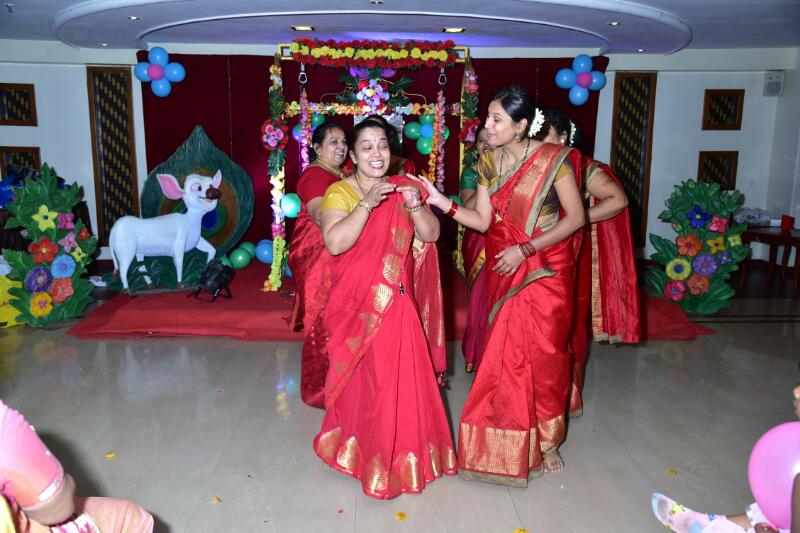 Hirkani Mangalagauri Group