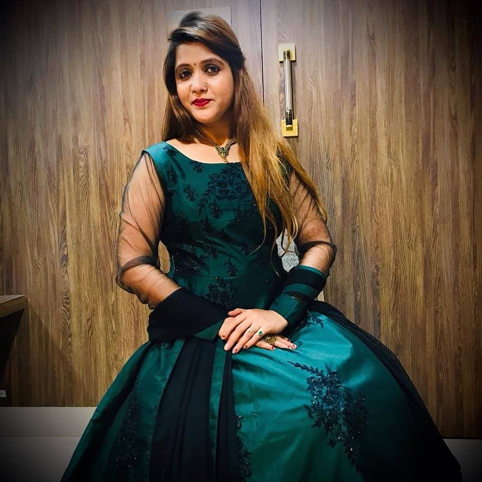 Anchor Shraddha