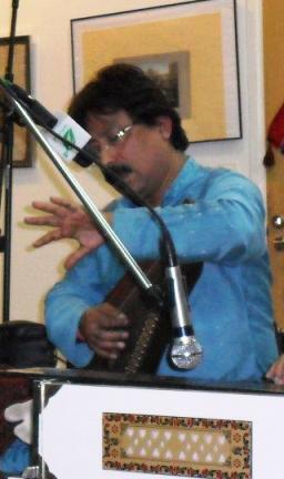 Dwijen Bhattacharyaa